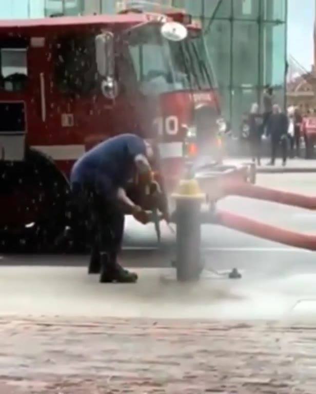 EE Pool Party Stage Set Up