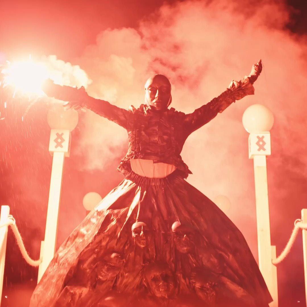 Is it even real? ⚡️