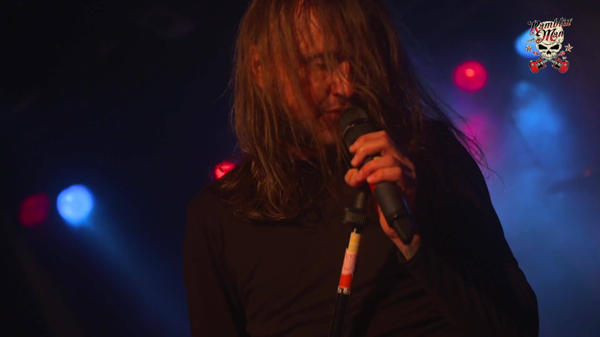 Massive Wagons - Back To The Stack