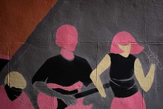 No photo description available.