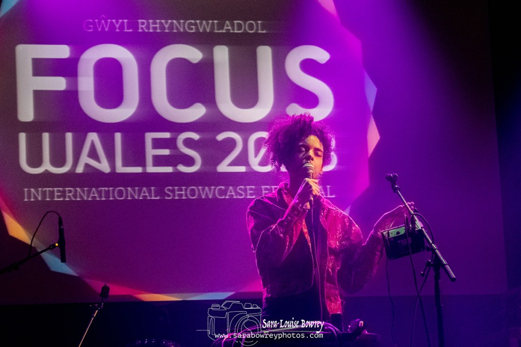 Kizzy crawford and M POUR MONTRÉAL/M FOR MONTREAL...